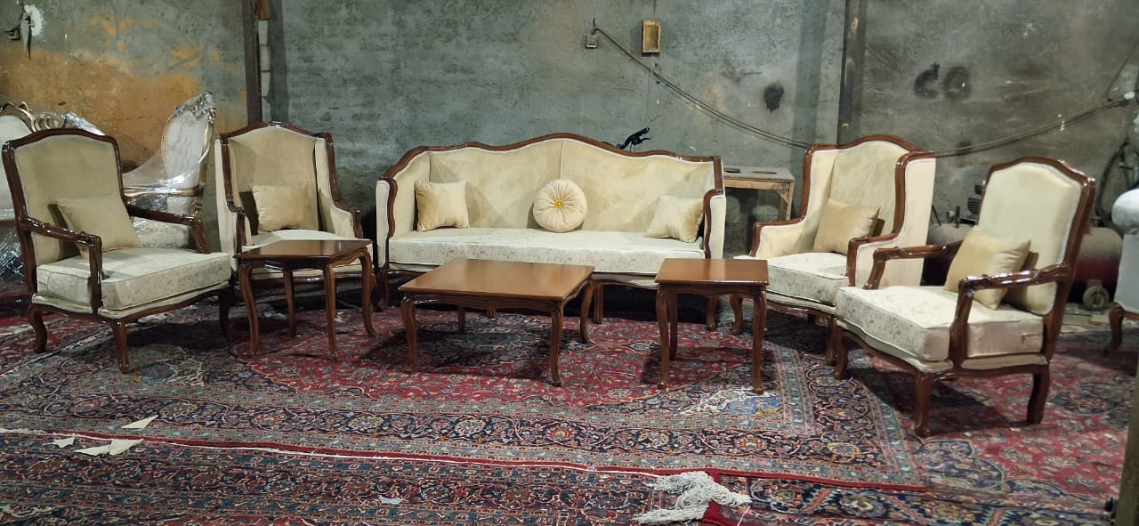 مبل استیل کویین ۷ نفره