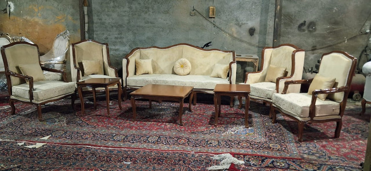 مبل استیل کویین ۷ نفره